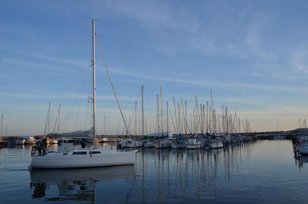 Les Chambres D'Andrea Marseillan  Esterno foto